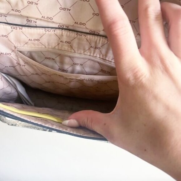 Aldo Women’s Snakeskin Purse Top Handle Cailla Crossbody Bag Gray Lime - Picture 6 of 8